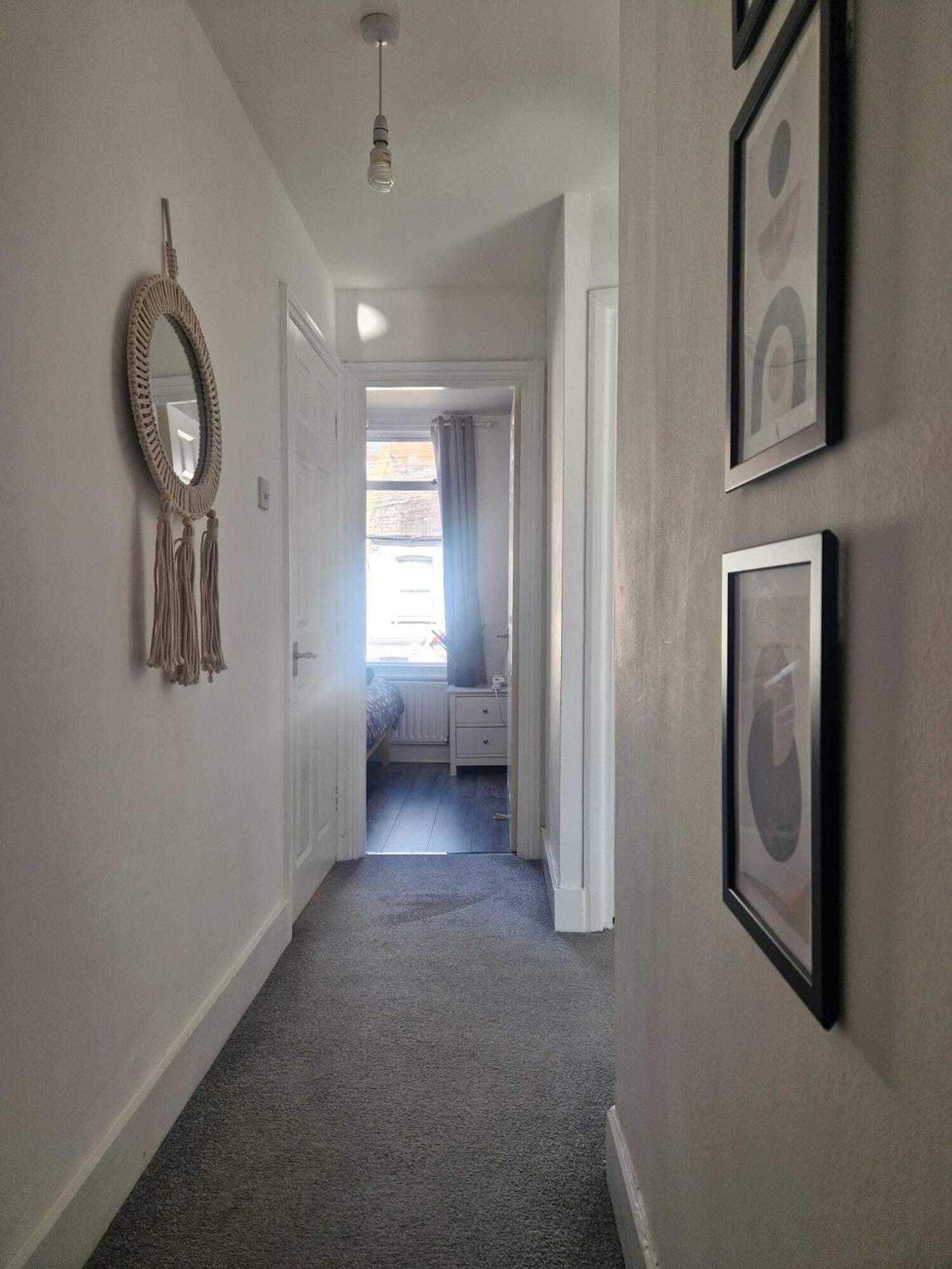 Вілла 46A Broughton Road Fulham Лондон Екстер'єр фото
